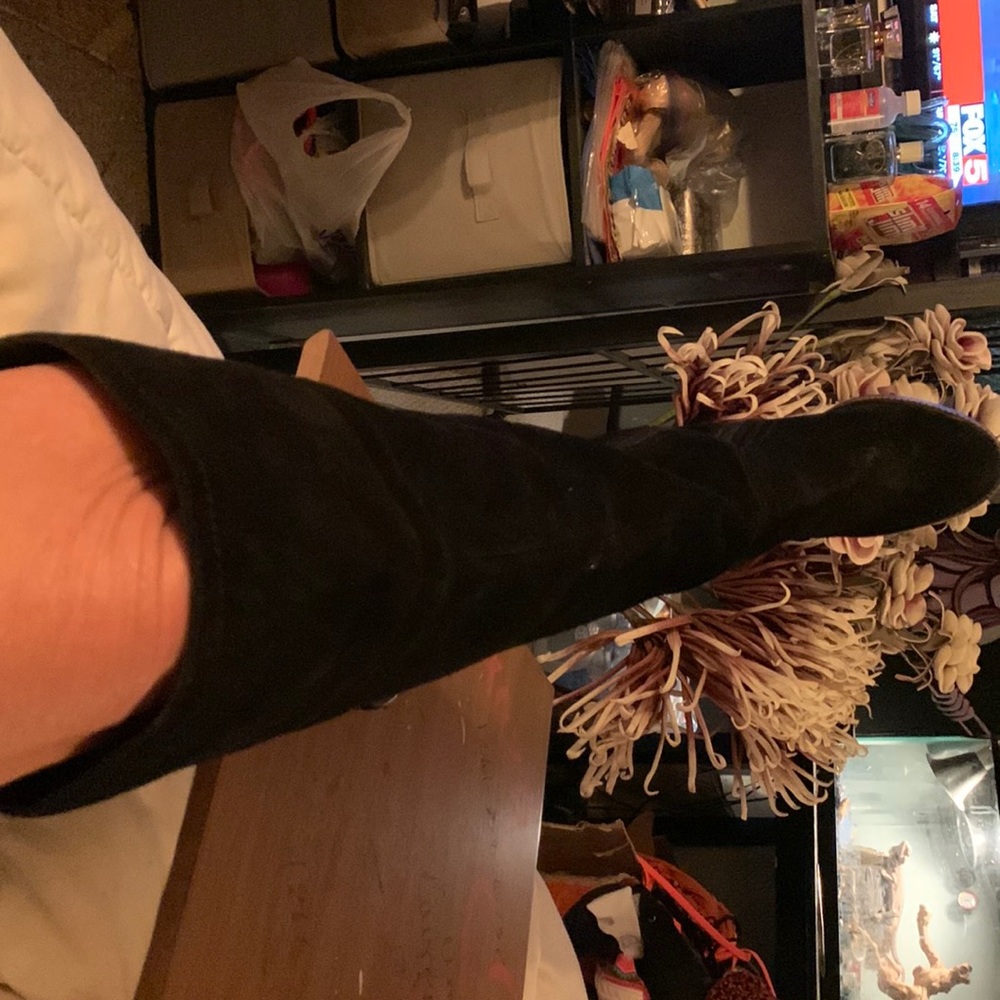 Suede black over the knee Franco Sarto boots size 10 so comfy and cute